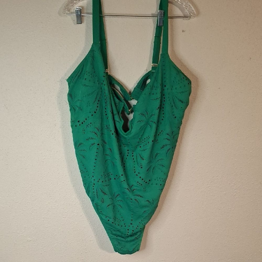 Time and Tru Green One-Piece Swimsuit size 3X